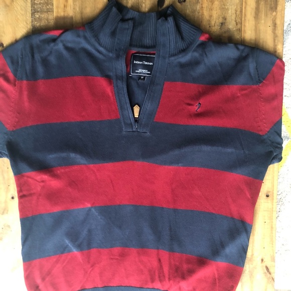 Sweater Sale! Size Medium - Picture 2 of 7